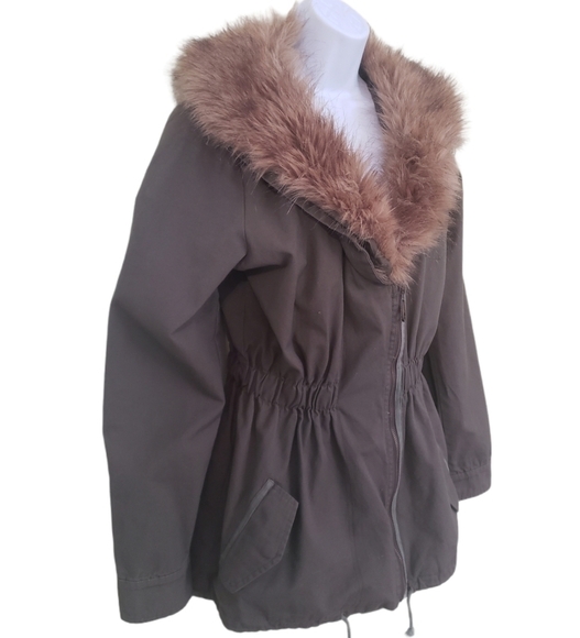 𝅺O'NEILL Olive Fur Outdoor Preppy Snow Winter City Cottage School Parka -Junior - Picture 5 of 8